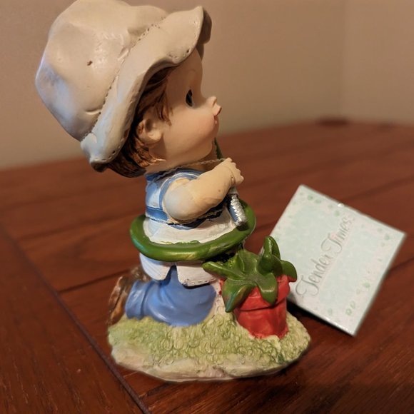 Tender Times Figurine Greenbrier International Boy w/Garden Hose Watering Plants - Picture 3 of 8